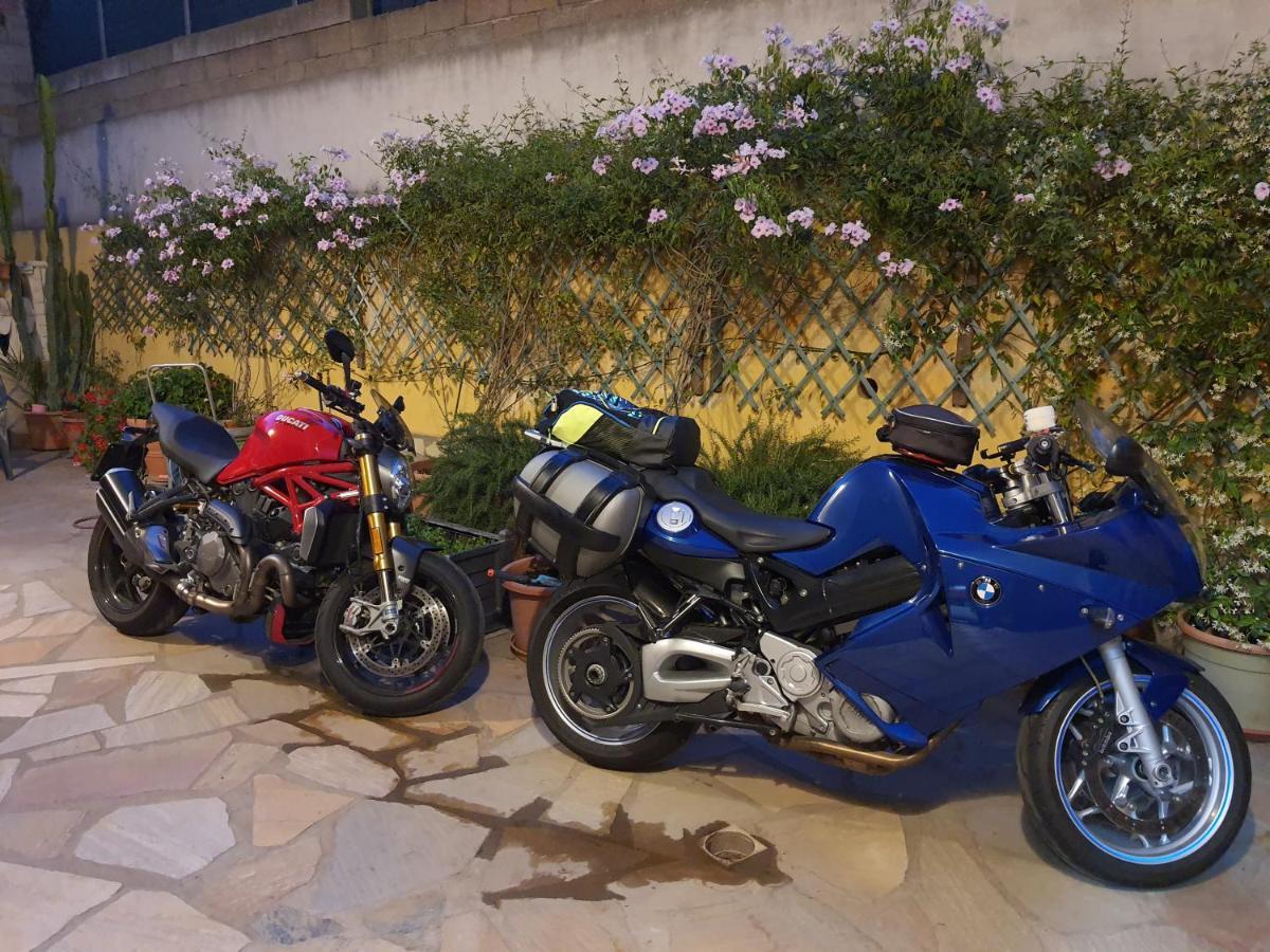 Al Pez Exclusive Rooms Olbia Exterior photo